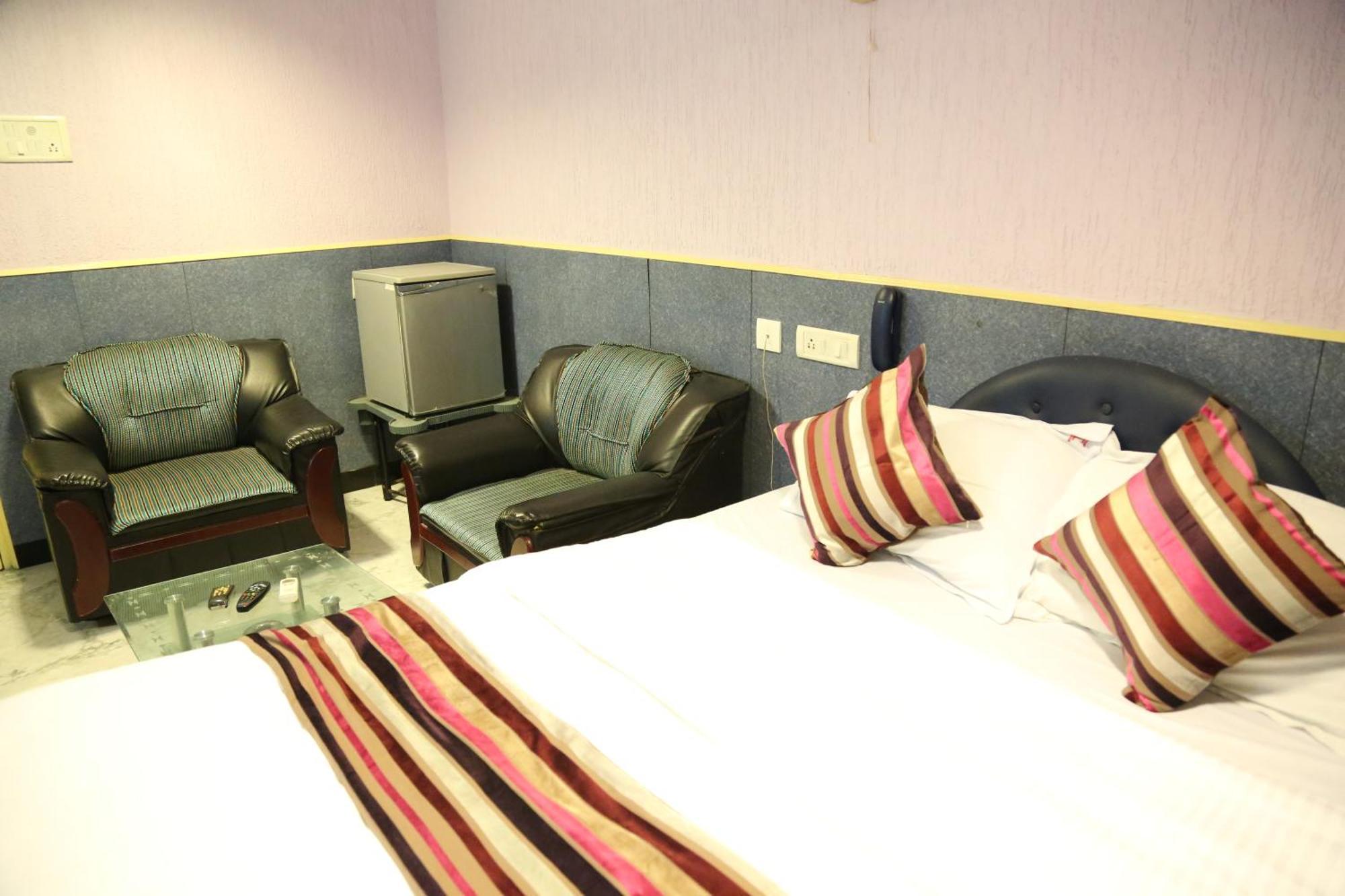 Rmc Travellers Inn Madras Kamer foto